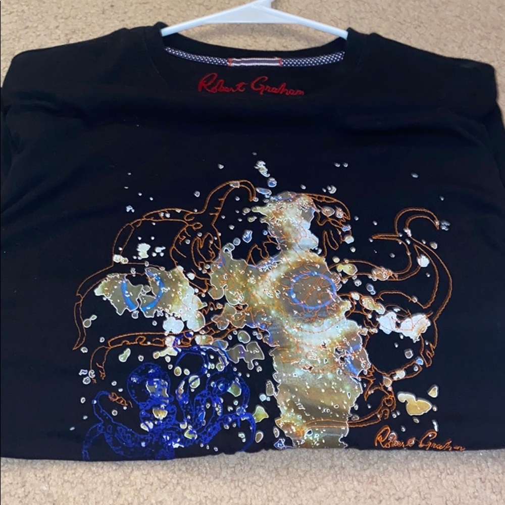 Robert Graham tee